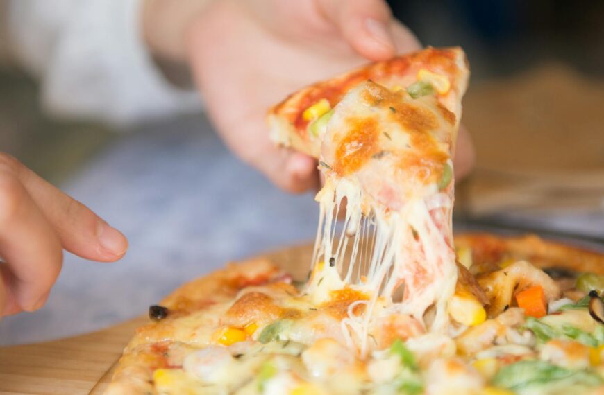 seafood pizza melting cheese