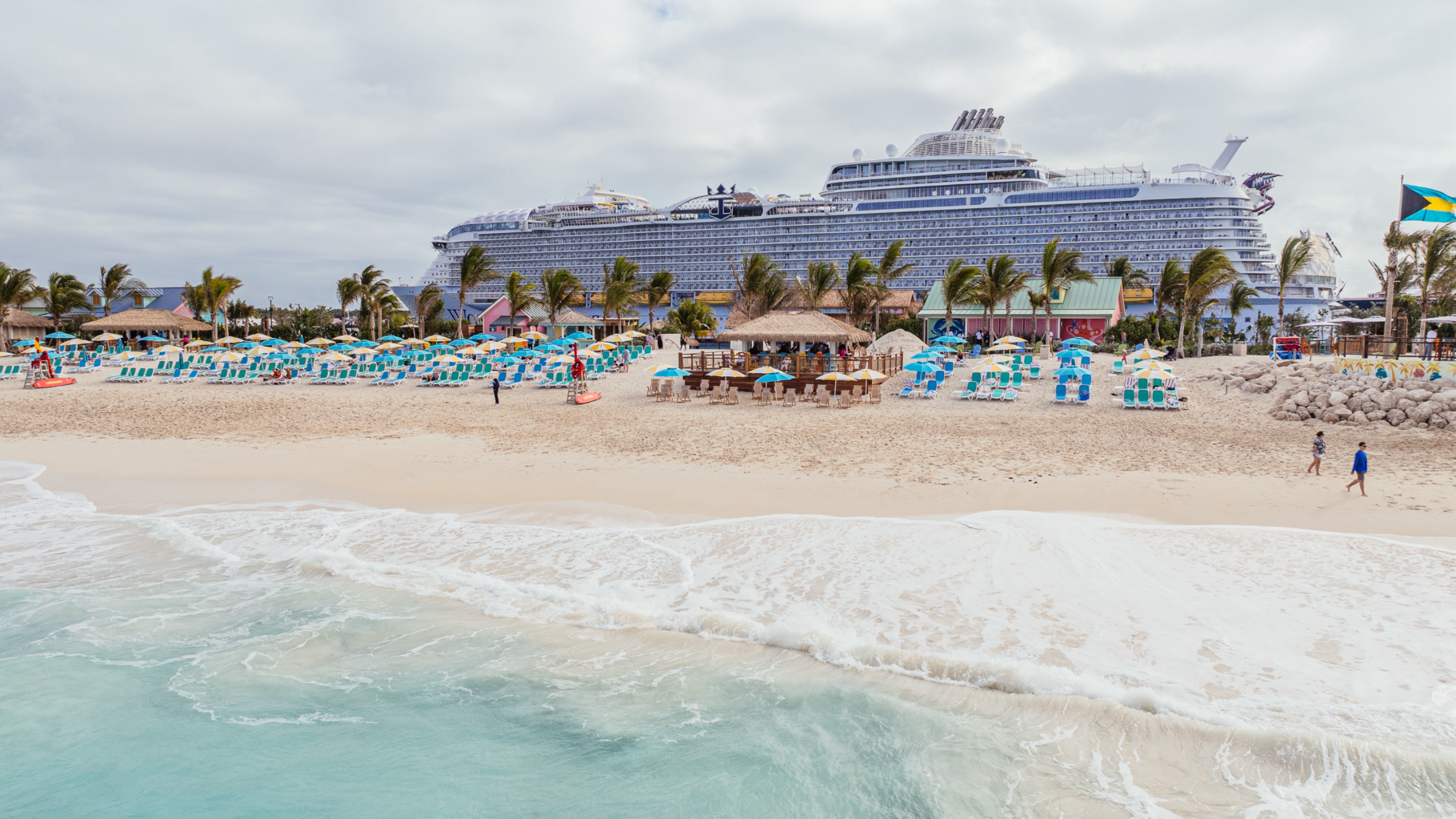 The Tourists Never Have to Leave the Beach — And That’s the Problem